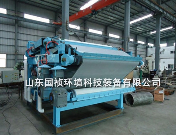 三網(wǎng)帶式壓濾機